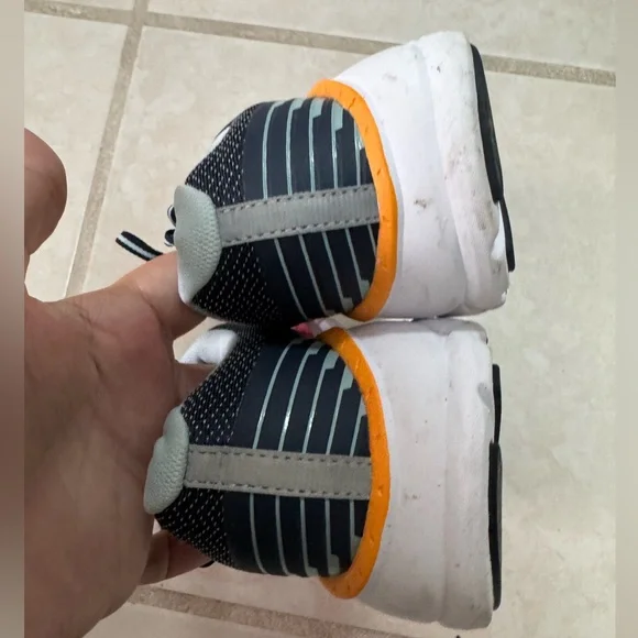 Avia Women’s Hightail Athletic Sneakers Blue Pink 7 1/2 - Picture 5 of 6